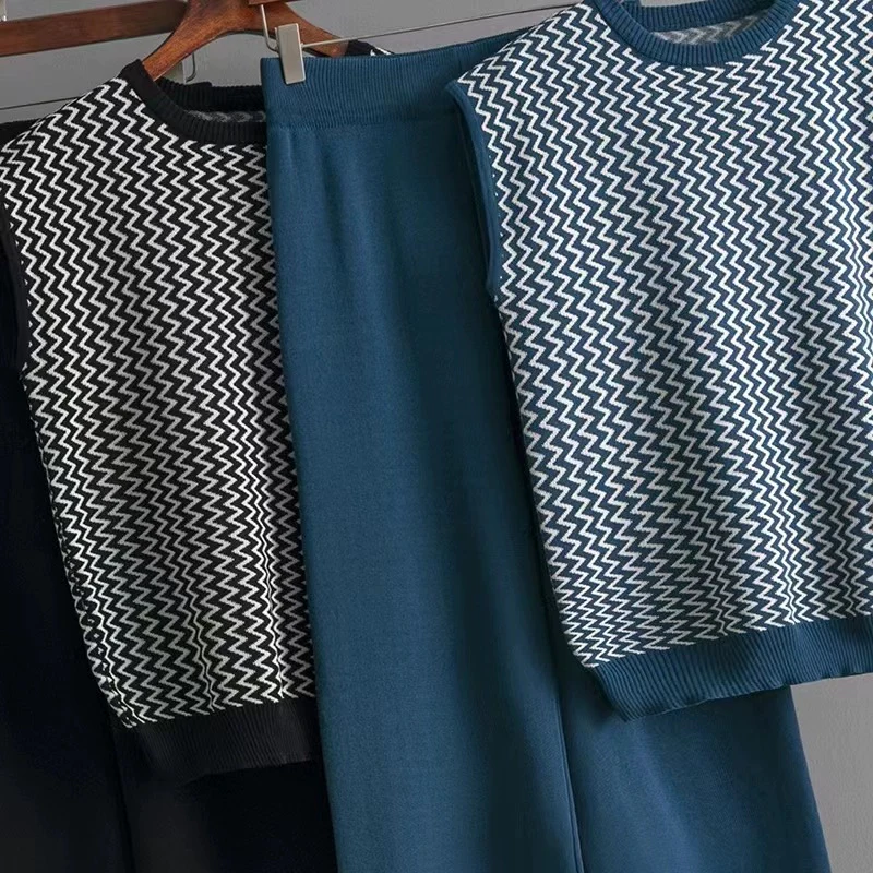 Robert Knitted Cotton Co-ord Set - Image 7