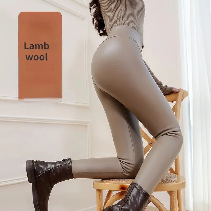 Roy Leather Slimming Premium Fleece Leggings - Image 4