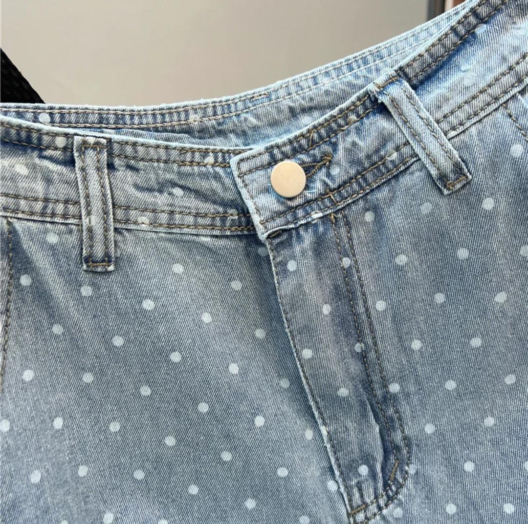Rumi Statement Denim Jeans In Light Blue - Image 5
