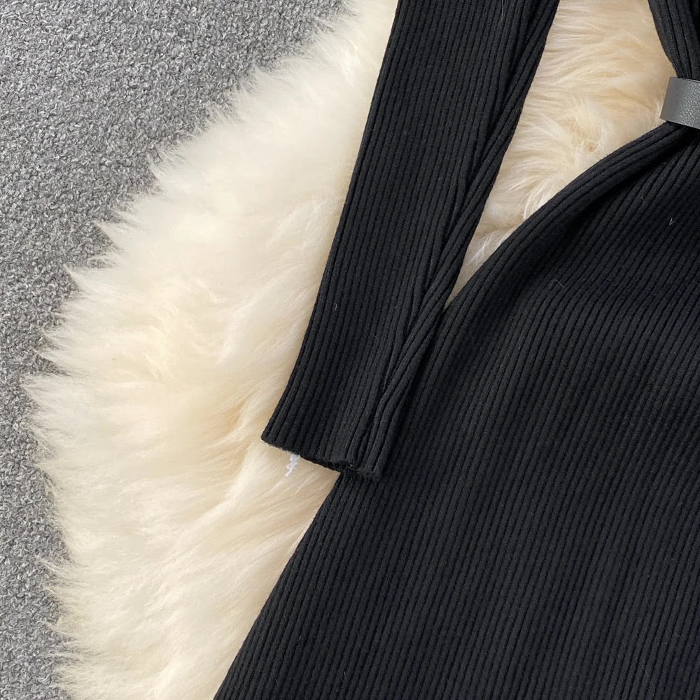 Sasha Pleated Woolen Dress - Image 6