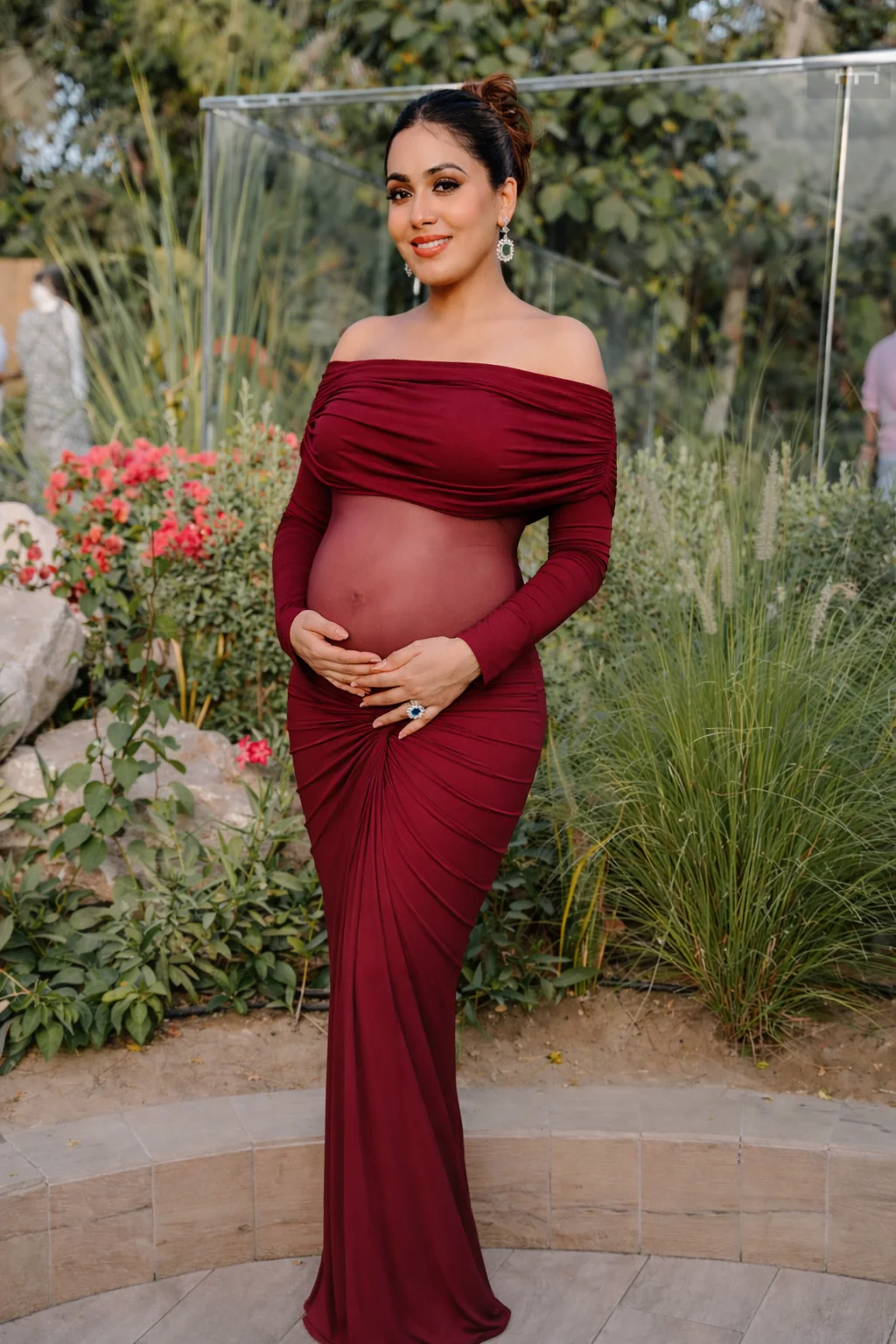 Saya Luxe Bodycon Maxi Dress - Image 3
