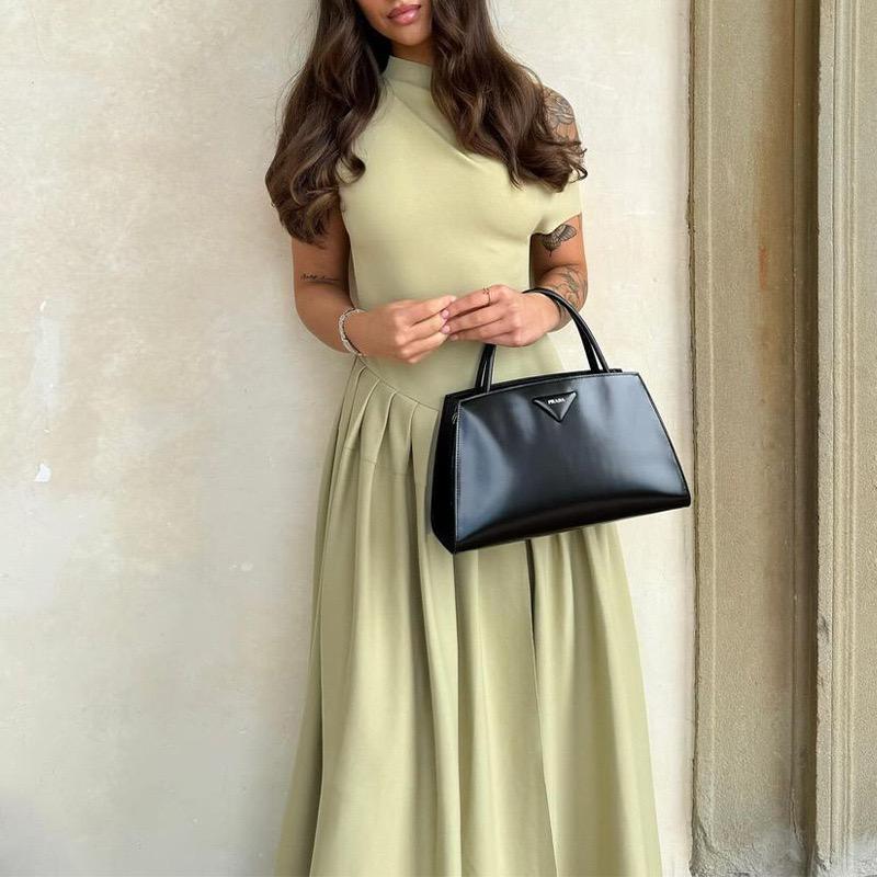 Sereia Statement Pleated Holiday Dress In Pista Green - Image 4