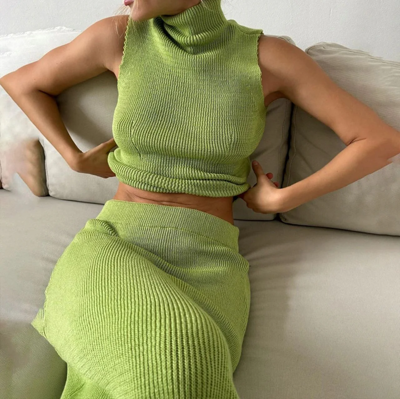 Seri Luxe Soft Knit Coord Set In Green - Image 6