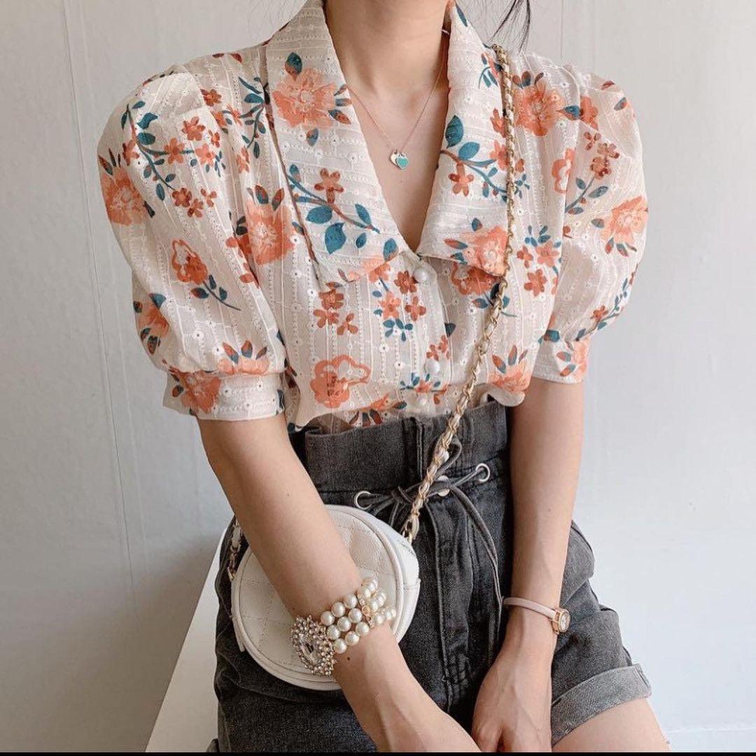 Susan Floral Blouse - Image 2