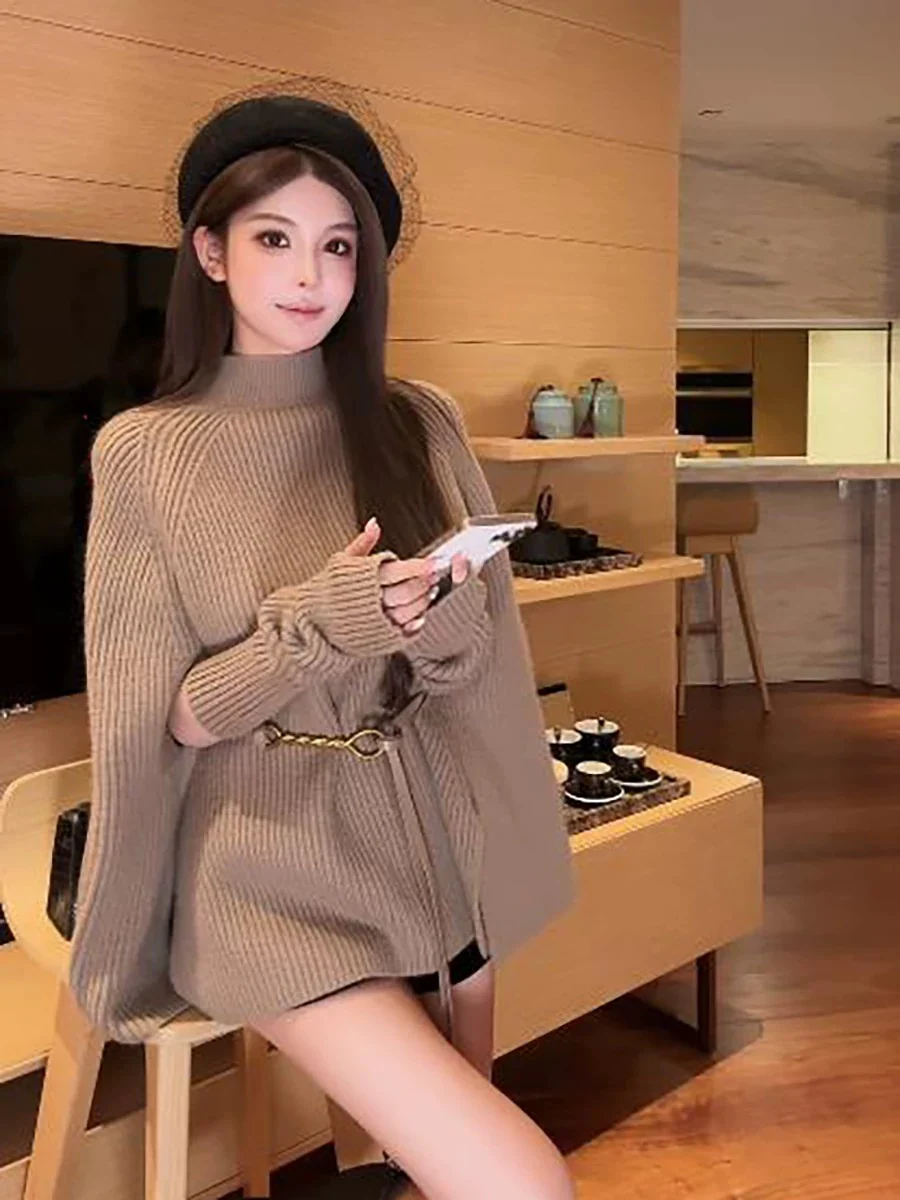 Susan Premium Winter Capes - Image 7