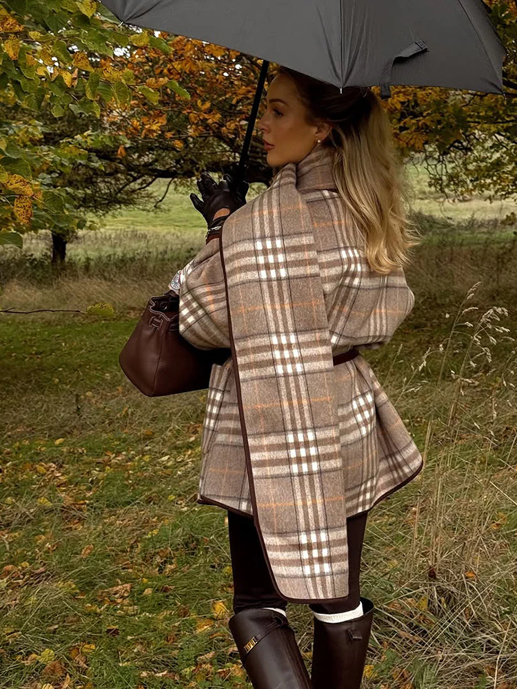 Tecla Plaid Jacket With Scarf - Image 8